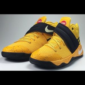 kyrie school bus